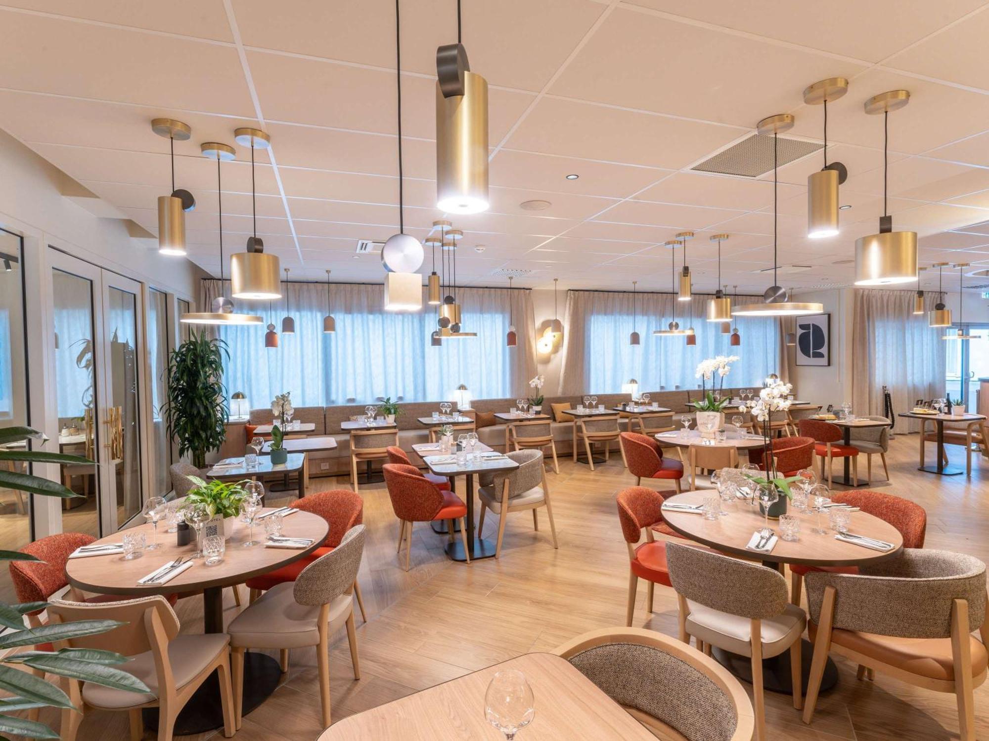 Novotel Angers Lac De Maine Exterior foto